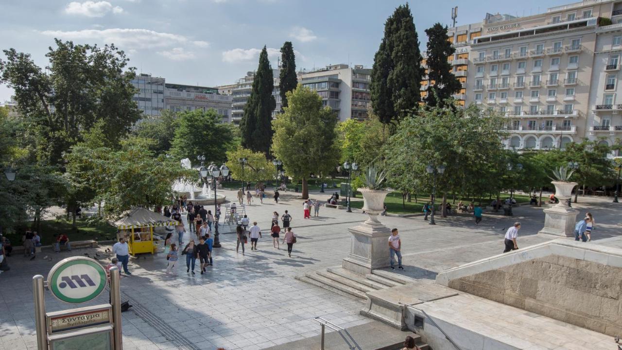 Ermou Stylish Suites By Ghh Athens Exterior photo